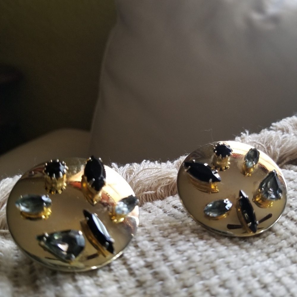 Vintage etruscan muti stones earrings